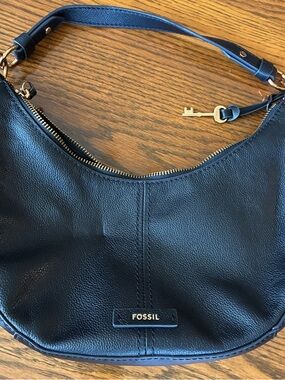 Fossil SHB3164 Black Leather Hobo Shoulder Bag with Key Charm